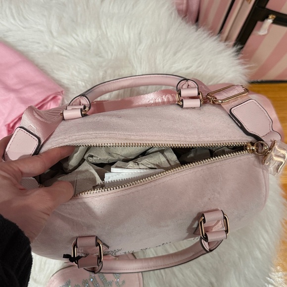 Juicy Couture Light Pink Rhinestone Logo Satchel with Matching Pouch & Scarf - Picture 6 of 9
